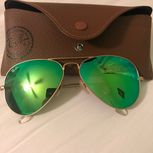 Aviator Ray Ban Sunglasses - Picture 2 of 3